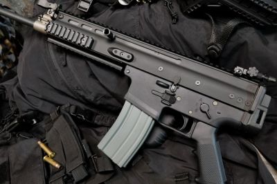 Ares AEG SCAR-L with EFCS (Black) - Detail Image 7 © Copyright Zero One Airsoft